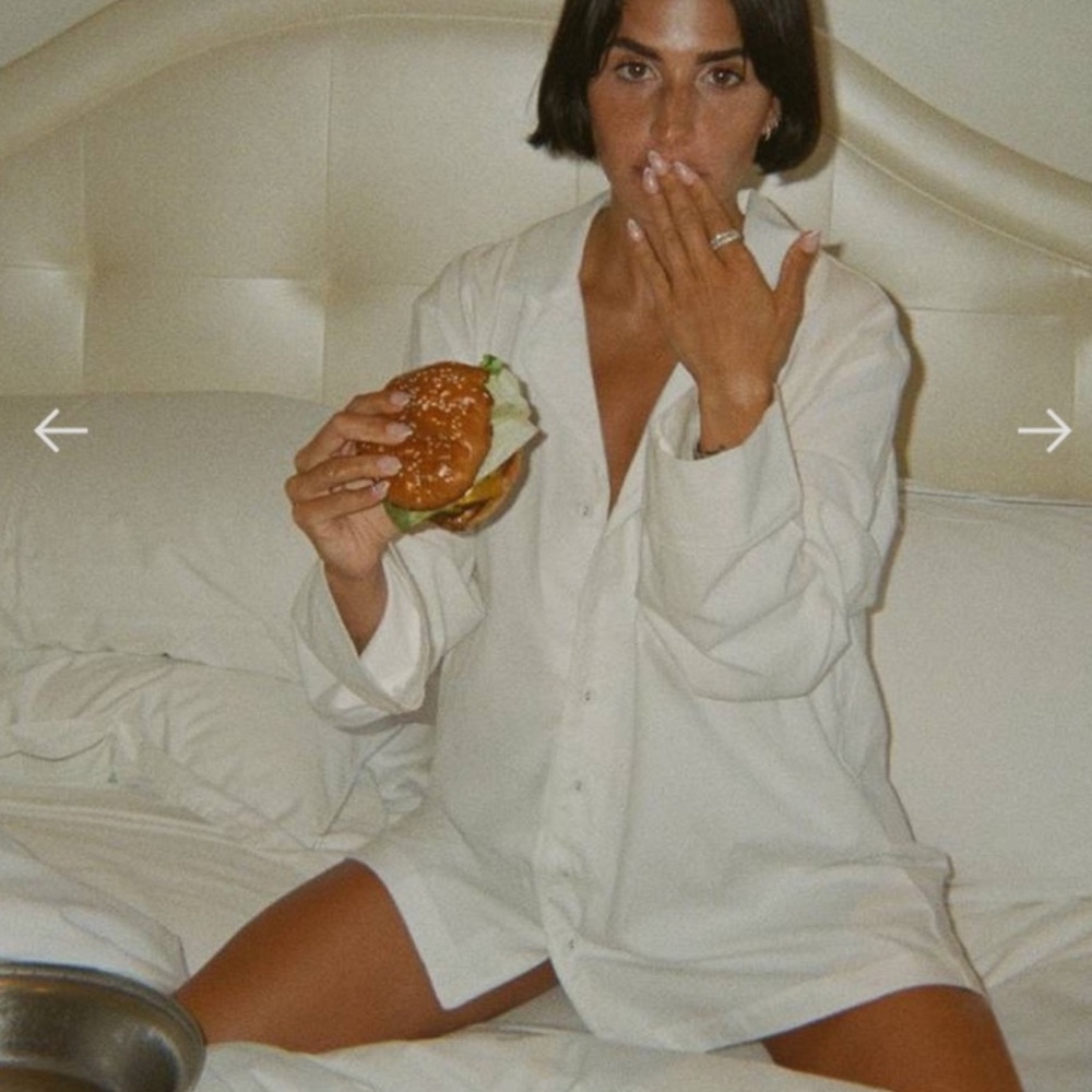 Hotel SKIMS Collection Button-Up Pajama Top White Long Sleeve Limited Edition